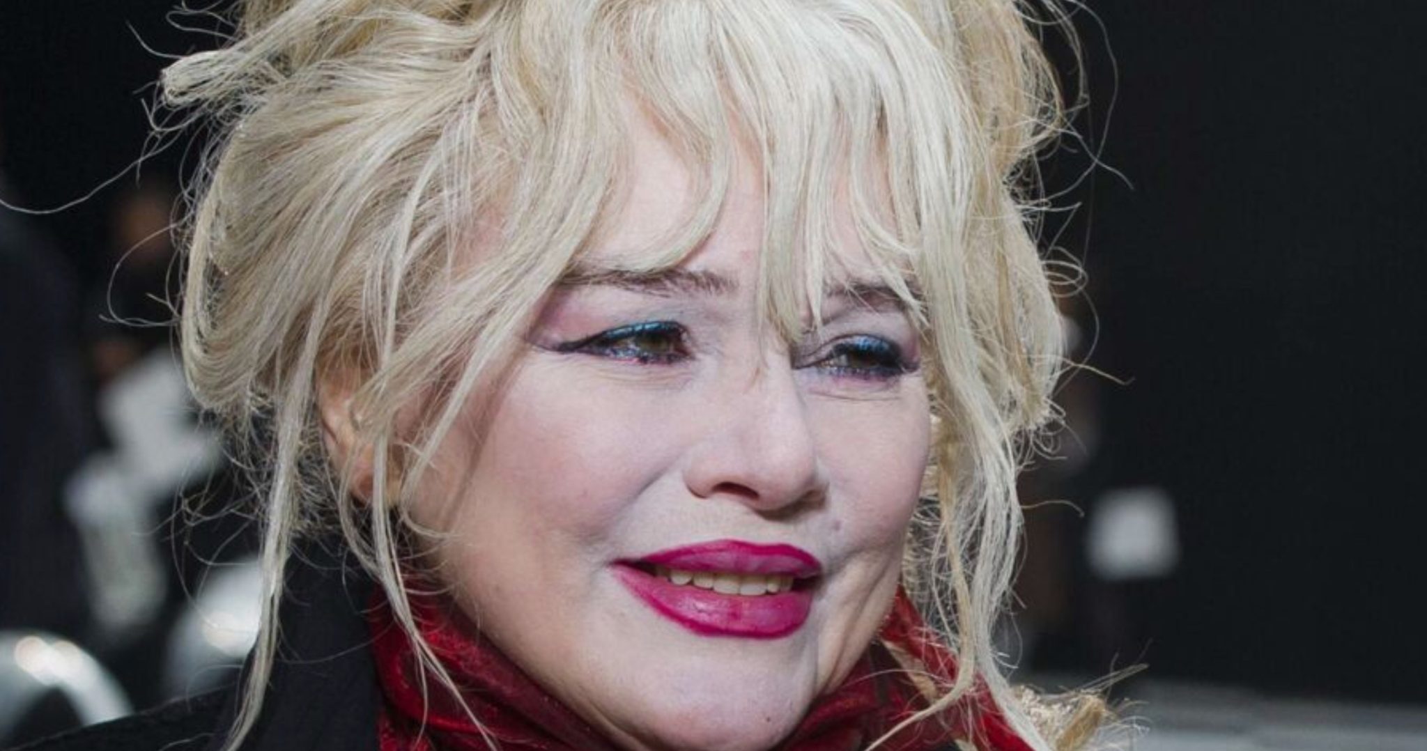 Armande Altaï (la Star Academy) balance tout sur son ancienne dépendance qui a complètement