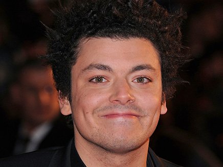 Kev Adams sort de sa réserve sur l'affaire Depardieu : des vœux sincères pour son avenir mais…