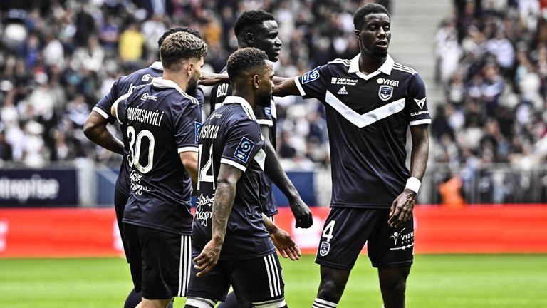 Bordeaux : Un défenseur des Girondins sur le point de quitter pour la MLS, une perte majeure pour l'équipe !