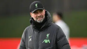 Vers un remplacement de Klopp à Liverpool : Un célèbre entraîneur de la L1 parmi les prétendants potentiels!