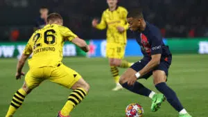 Dortmund paralyse le Parc des Princes avec un coup d’envoi retentissant contre le PSG!