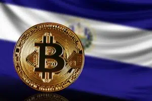 Le Salvador révolutionne la crypto-monnaie en extrayant 474 BTC grâce à la puissance volcanique!