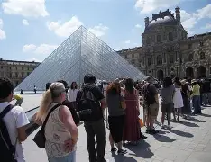 Grève au Louvre : musée fermé, billets remboursés, comment éviter le déplacement pour rien