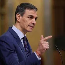 Pedro Sánchez s’exprime lors d’une prise de parole officielle