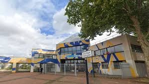 Collège Savigné à Roubaix – Un collégien de 15 ans a menacé son professeur avec un couteau ce mercredi matin