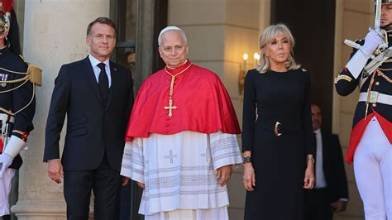 Le pape Léon XIV lors de sa visite à Paris et au Stade de France