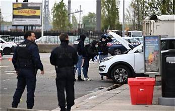 Intervention des forces de l’ordre après les tirs survenus à Trappes et La Verrière dans les Yvelines.